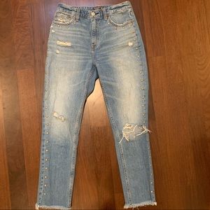 Abercrombie high rise studded girlfriend jeans